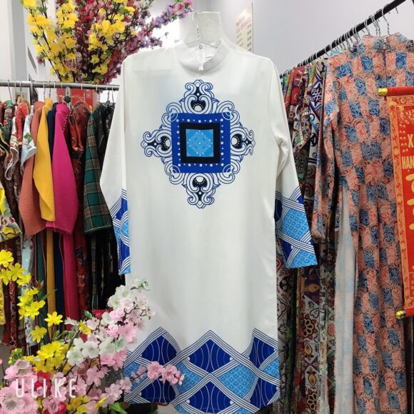 áo dài cách tân nam lạ mắt