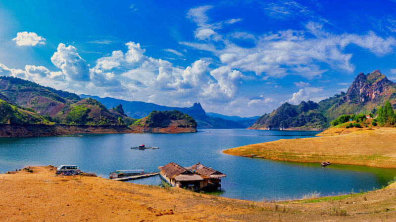 background bầu trời hữu tình