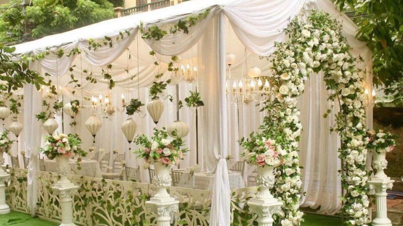 cổng hoa cưới đẹp lãng mạn