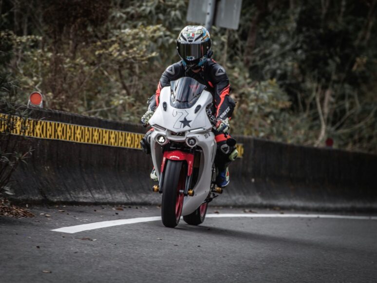 hình PKL trên đường