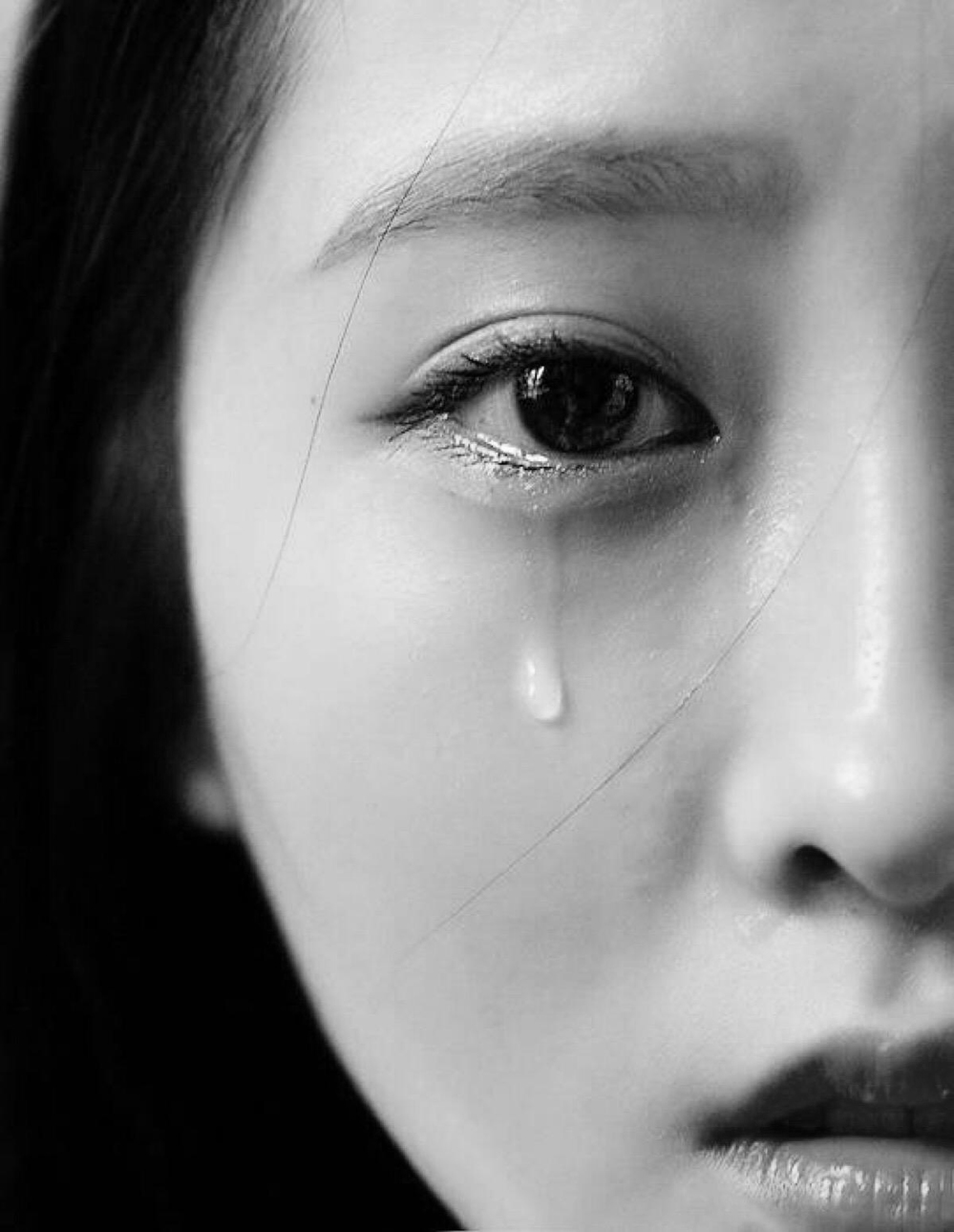 Chia sẻ nhiều hơn 110 hình mặt buồn khóc mới nhất - thtantai2.edu.vn