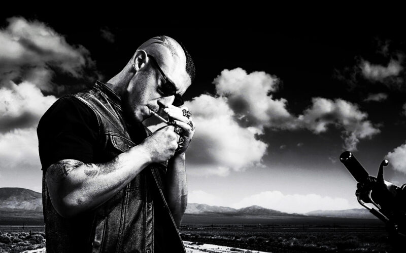 hình giang hồ Nhật Bản, Hồng Kông hút thuốc