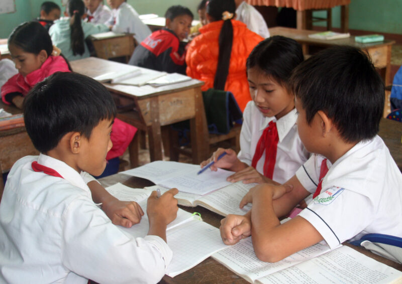 hình học bài học nhóm