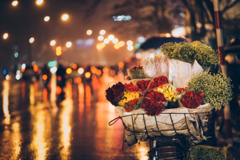 hình mưa đêm buồn