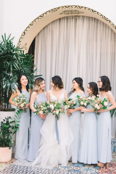 mẫu váy phù dâu đẹp màu xanh da trời