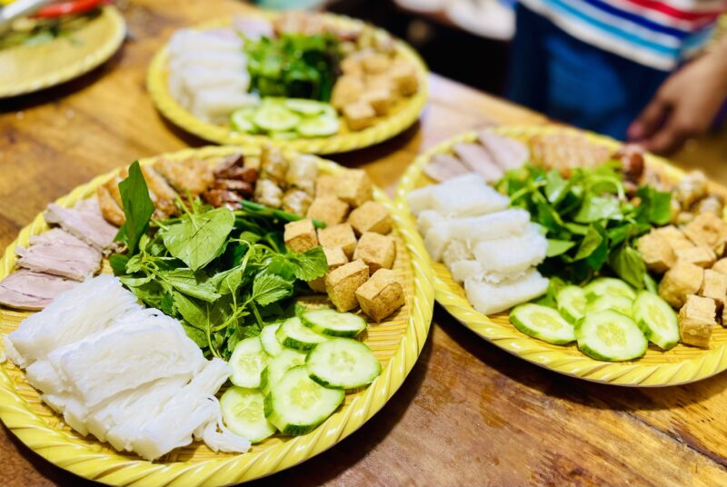 ảnh bún đậu mắm tôm chụp cận cảnh