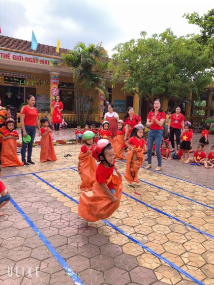 Hình ảnh trò chơi dân gian Việt Nam 1 trong 100 trò