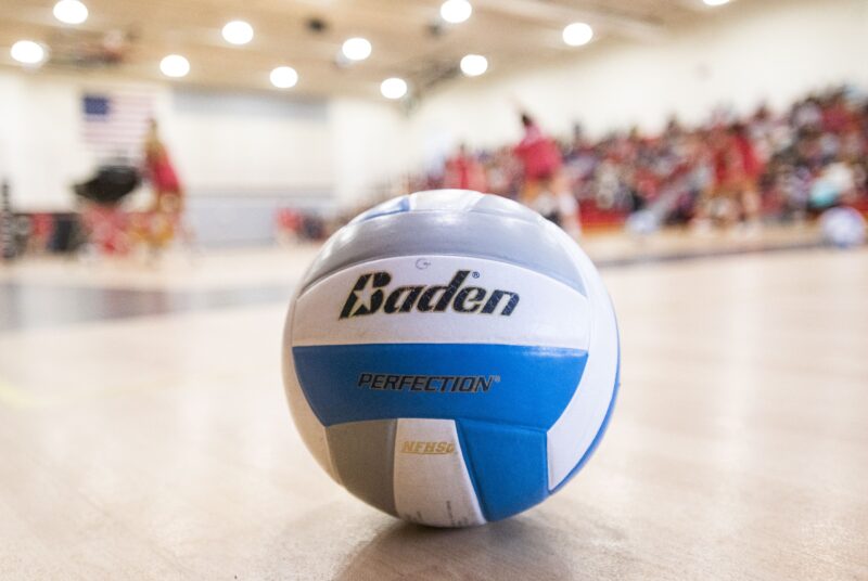 hình bóng chuyền hiệu baden