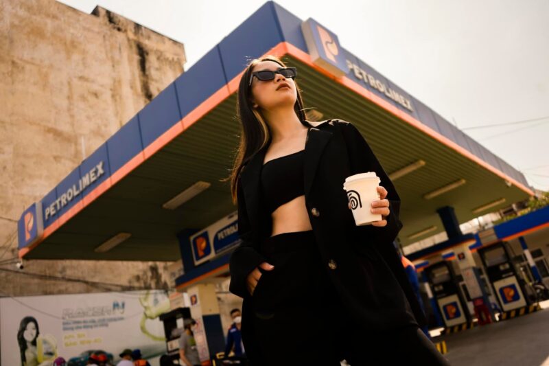 Ảnh đổ xăng địa điểm chụp ảnh hot nhất