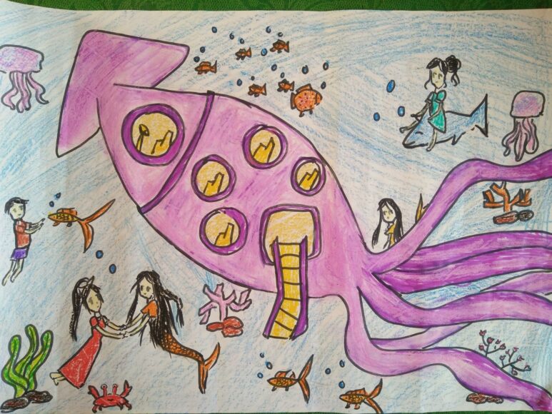 Vẽ tranh ý tưởng trẻ thơ cực độc