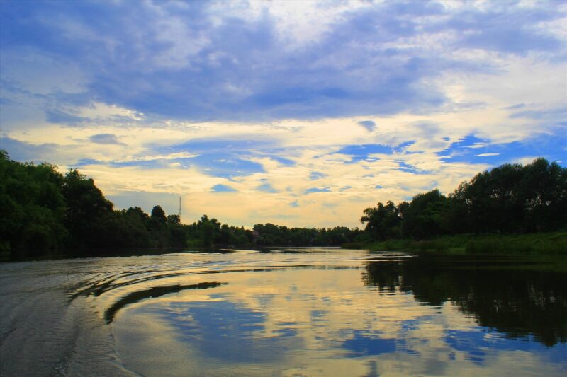 ảnh dòng sông xứ Huế