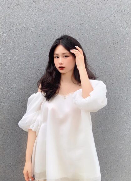 ảnh gái k10 váy trắng đẹp