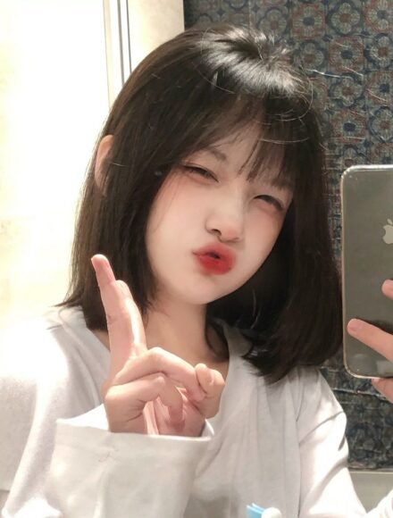 ảnh gái k7, k8, 2k7, 2k8 chu mỏ dễ thương