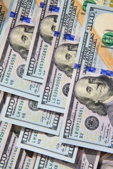 Ảnh tiền Đô mệnh giá 100 Đô xếp thành tập