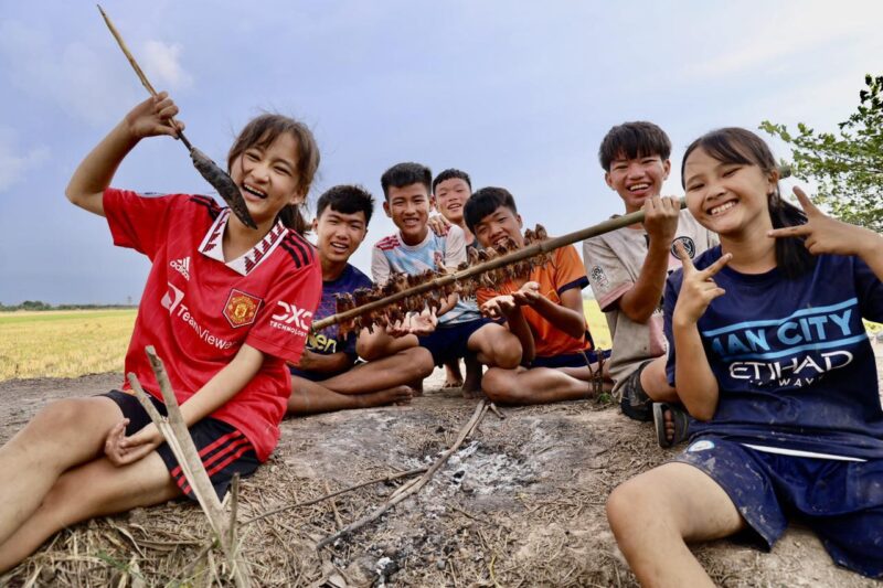 hình ảnh Anh Ba Phải TV độc đáo