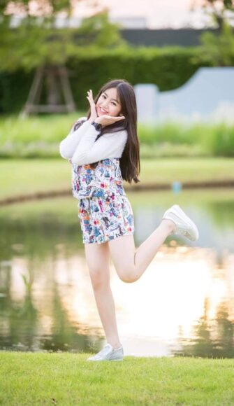 Hình ảnh gái 2k10 tóc dài