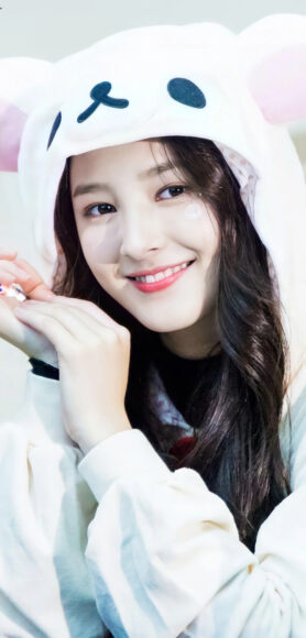 Hình ảnh Nancy cười xinh toả nắng