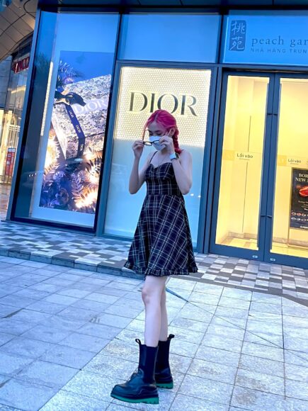 hình ảnh Ngọc Matcha đeo kính