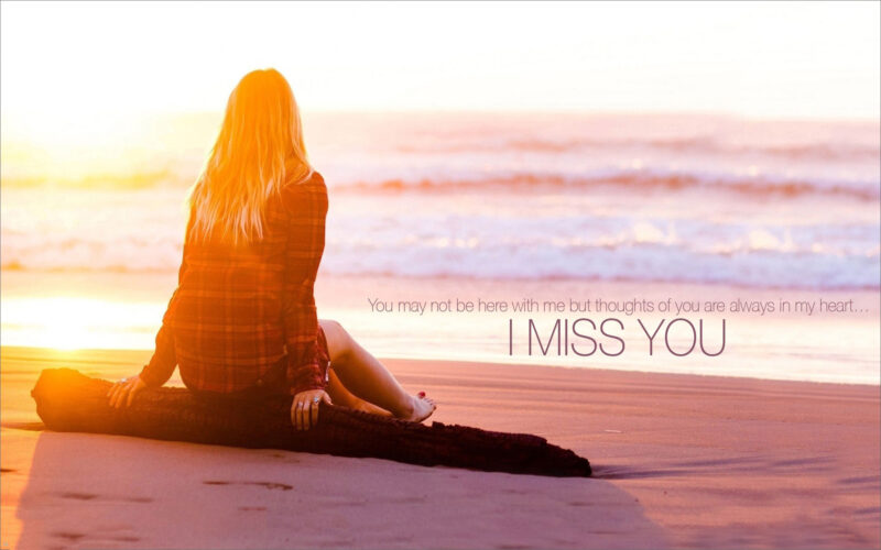 Hình ảnh nhớ người yêu của cô gái