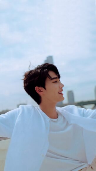 hình ảnh Ren thoải mái