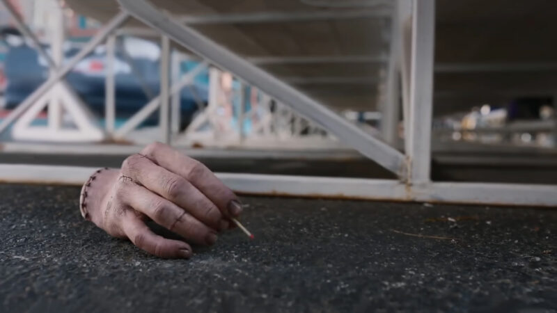 Hình ảnh Wednesday - bàn tay kinh dị