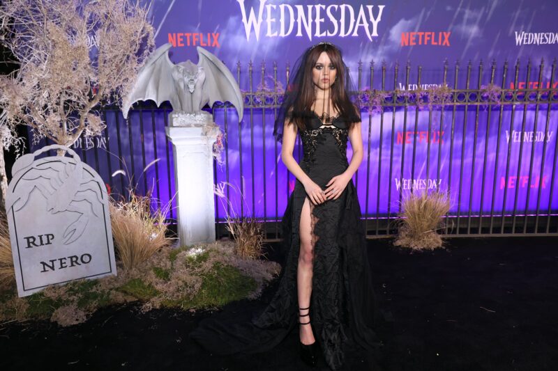 Hình ảnh Wednesday đẹp ma mị