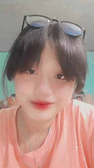 hình gái k10 cá tính