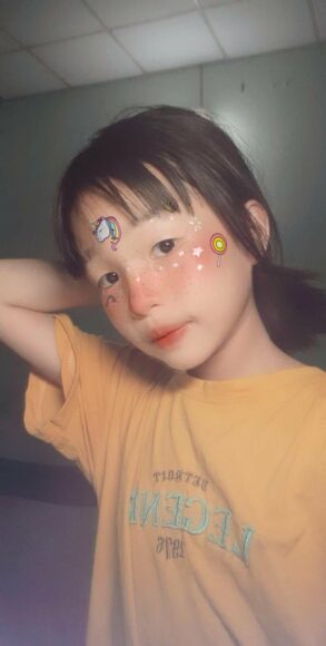 hình gái k10 đáng yêu