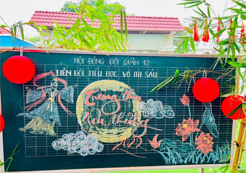 Vẽ bảng trang trí tết trung thu tại trường