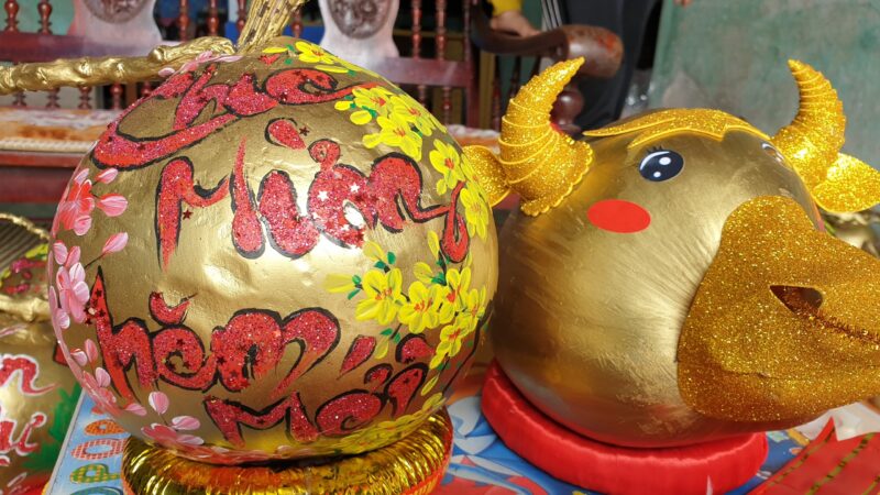 Vẽ dừa chưng tết chúc mừng năm mới