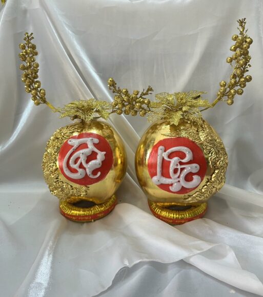 Vẽ dừa chưng tết màu vàng may mắn