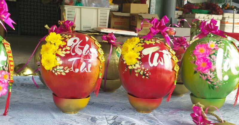 Vẽ dừa chưng tết thư pháp phát tài