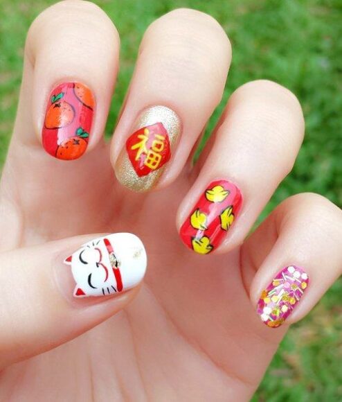 vẽ mèo thần tài nail với cách vẽ đơn giản