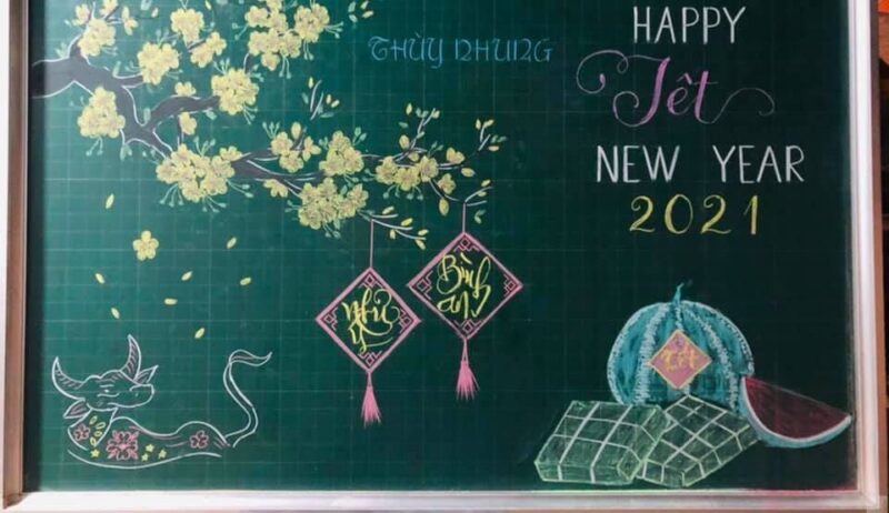 Vẽ bảng Tết cành mai vàng và con trâu