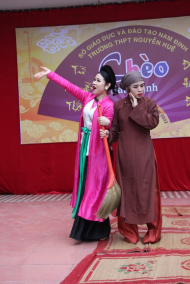 ảnh thị mầu trêu ghẹo sư kính tâm