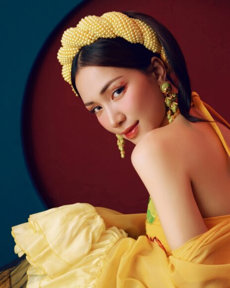 hình thị mầu Hòa Minzy góc nghiêng