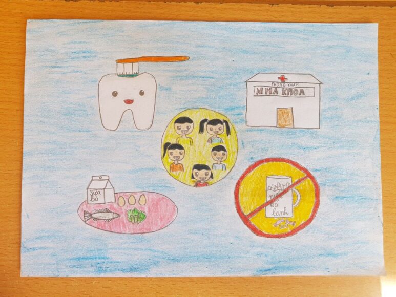 Vẽ tranh nha khoa học đường bảo vệ răng xinh