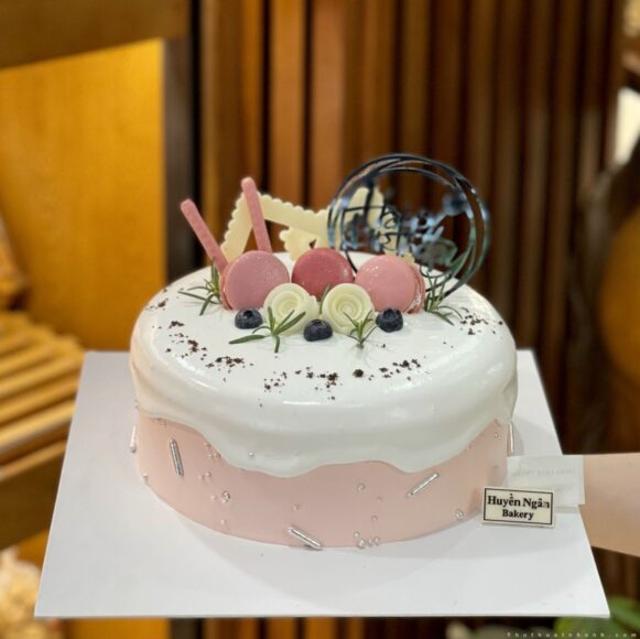 Hình ảnh bánh sinh nhật đẹp cho người lớn