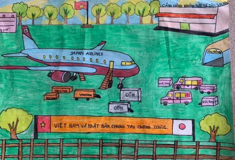 Vẽ tranh thắm tình hữu nghị Việt Nam - Nhật Bản chung tay chống dịch