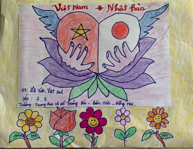 Vẽ tranh thắm tình hữu nghị Việt Nam - Nhật Bản đơn giản của học sinh