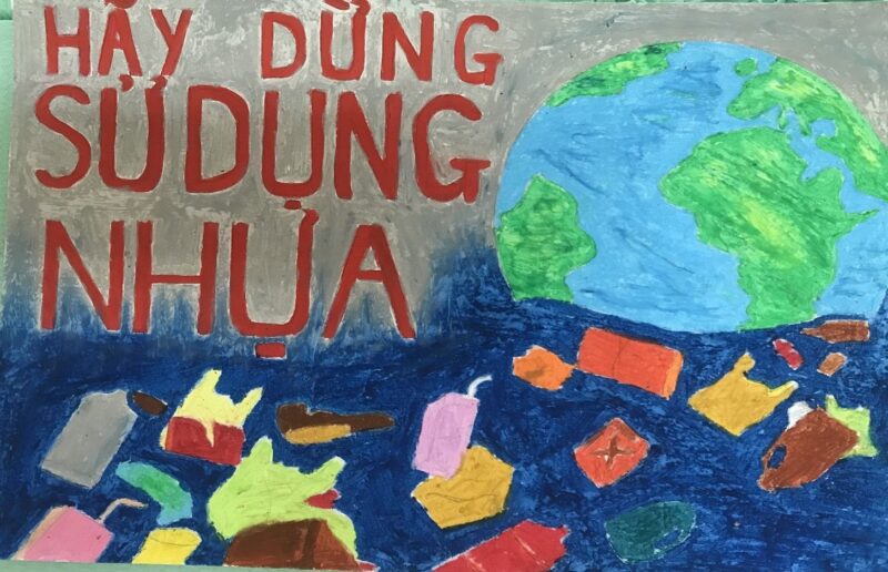 vẽ tranh tiêu dùng xanh với câu kêu gọi hãy dừng sử dụng nhựa
