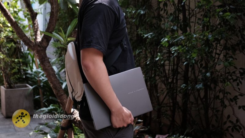 Laptop nhỏ gọn cho sinh viên và nv văn phòng